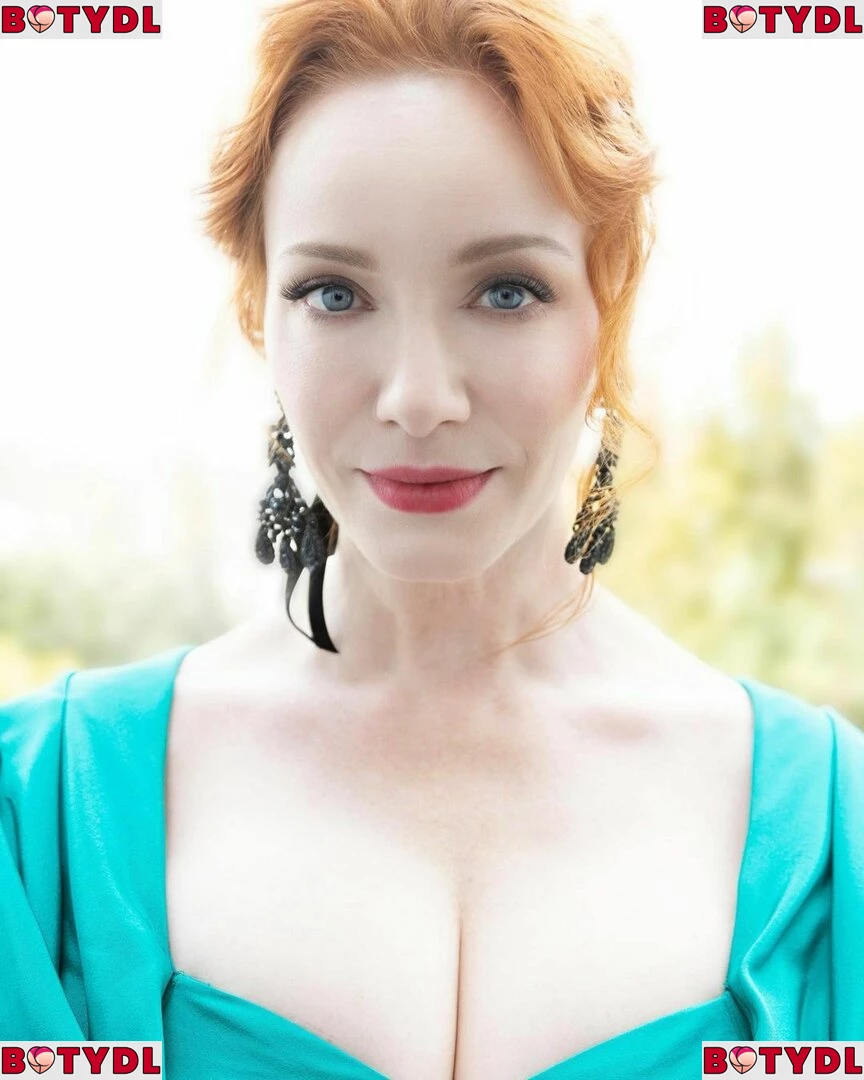 Christina Hendricks Onlyfans Photo Gallery 