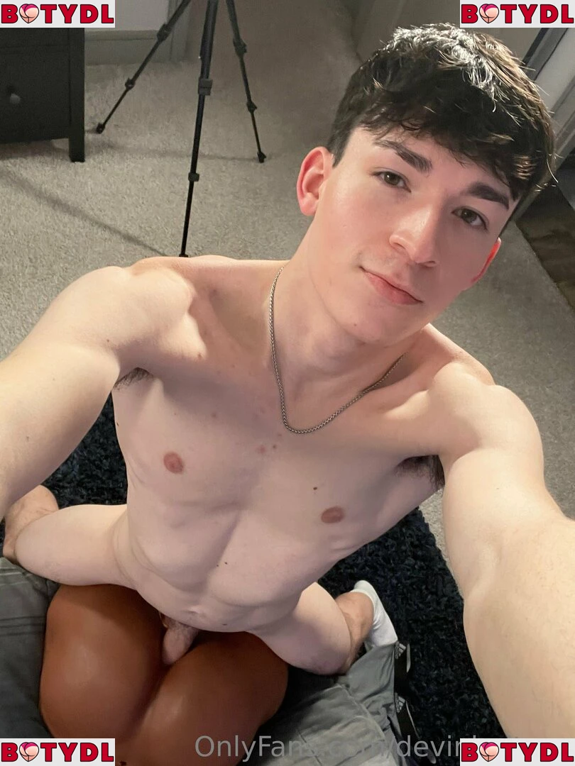 devinholtxxx Onlyfans Photo Gallery 