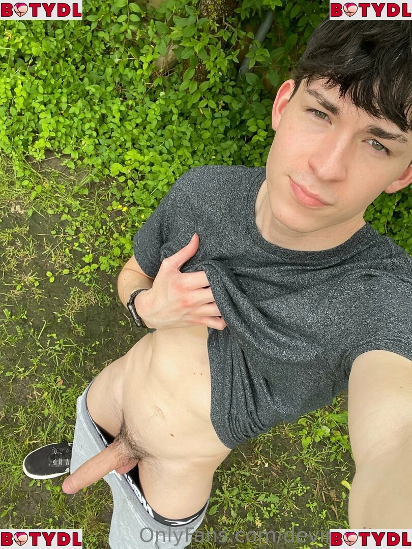 devinholtxxx Onlyfans Photo Gallery 