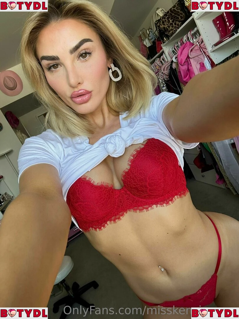 Kenzie Anne Onlyfans Photo Gallery 