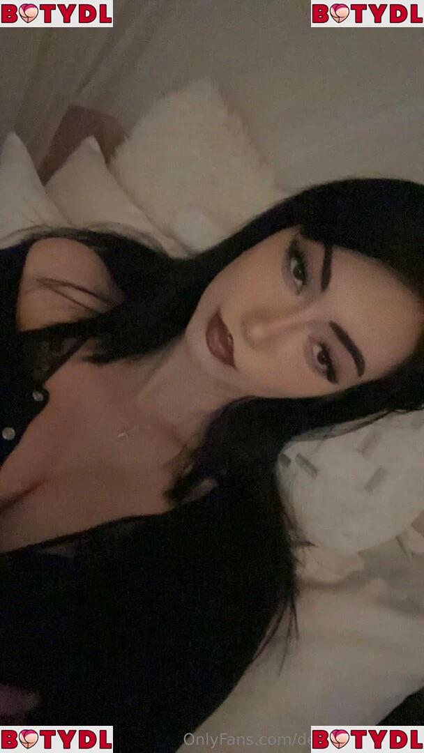 deathlyvampire Onlyfans Photo Gallery 