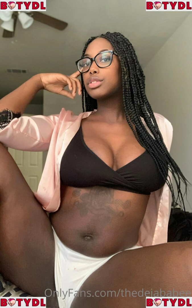 thedejababee Onlyfans Photo Gallery 