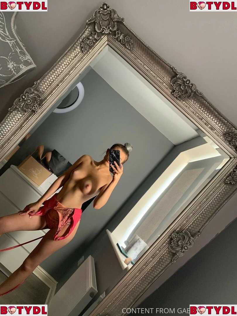 gabriellelouise Onlyfans Photo Gallery 