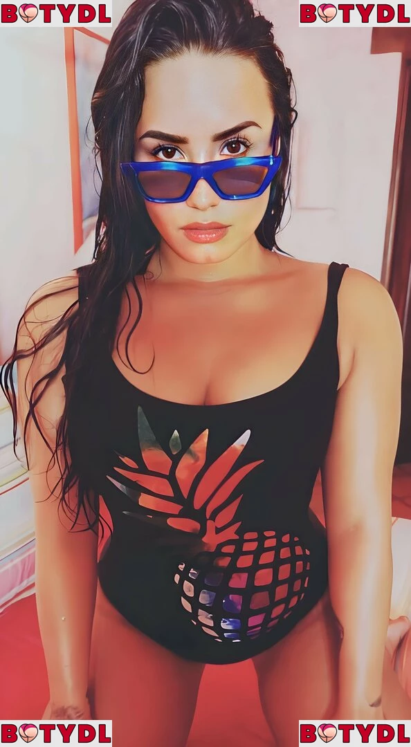 Demi Lovato Onlyfans Photo Gallery 