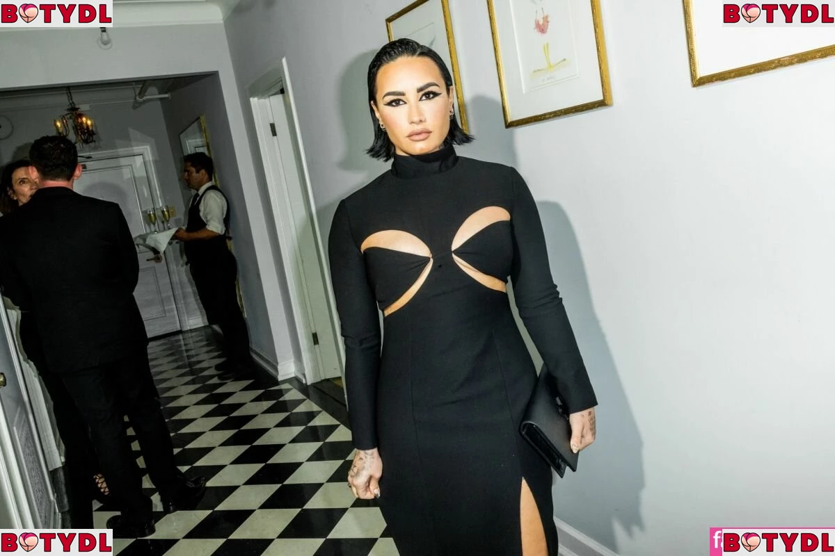 Demi Lovato Onlyfans Photo Gallery 