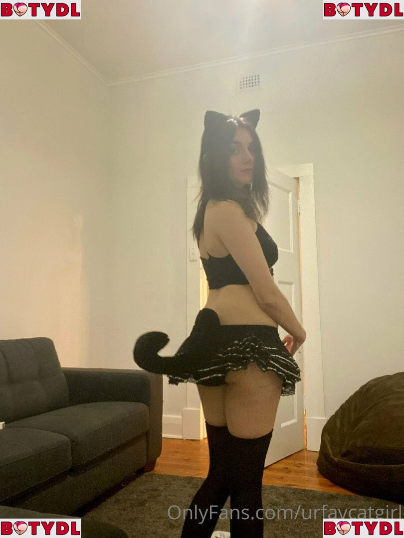 Urfavcatgirl Onlyfans Photo Gallery 