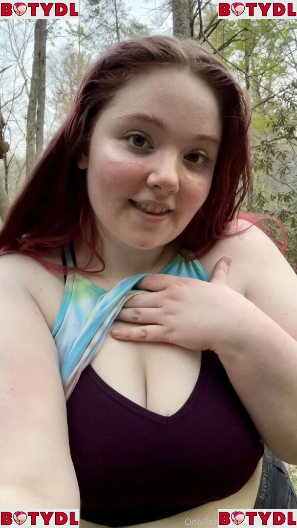 phattiefawn Onlyfans Photo Gallery 