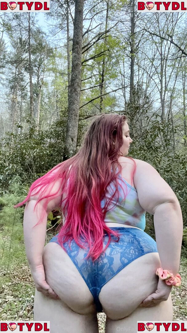 phattiefawn Onlyfans Photo Gallery 