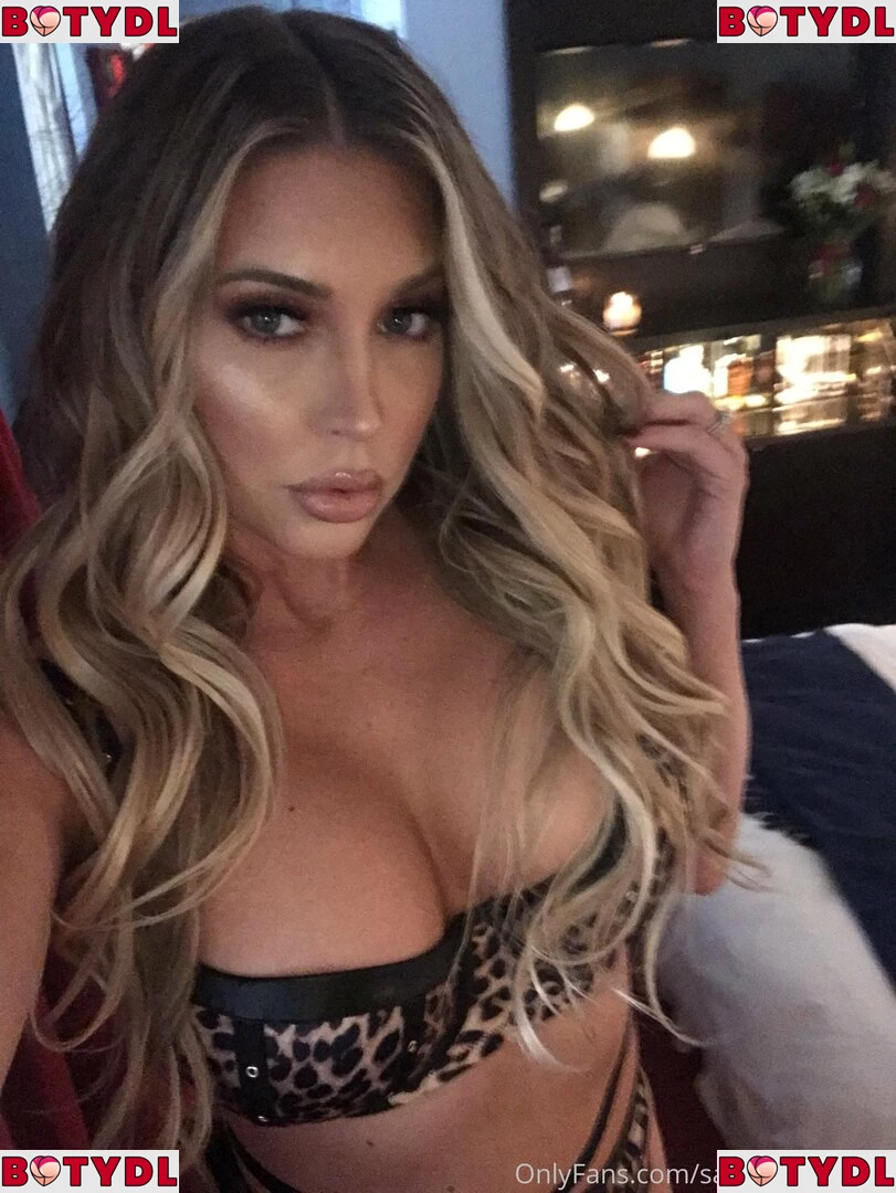 Samantha Saint Onlyfans Photo Gallery 