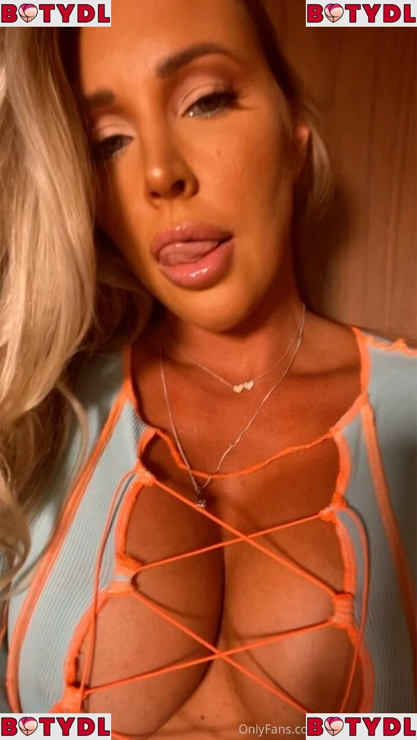 Samantha Saint Onlyfans Photo Gallery 