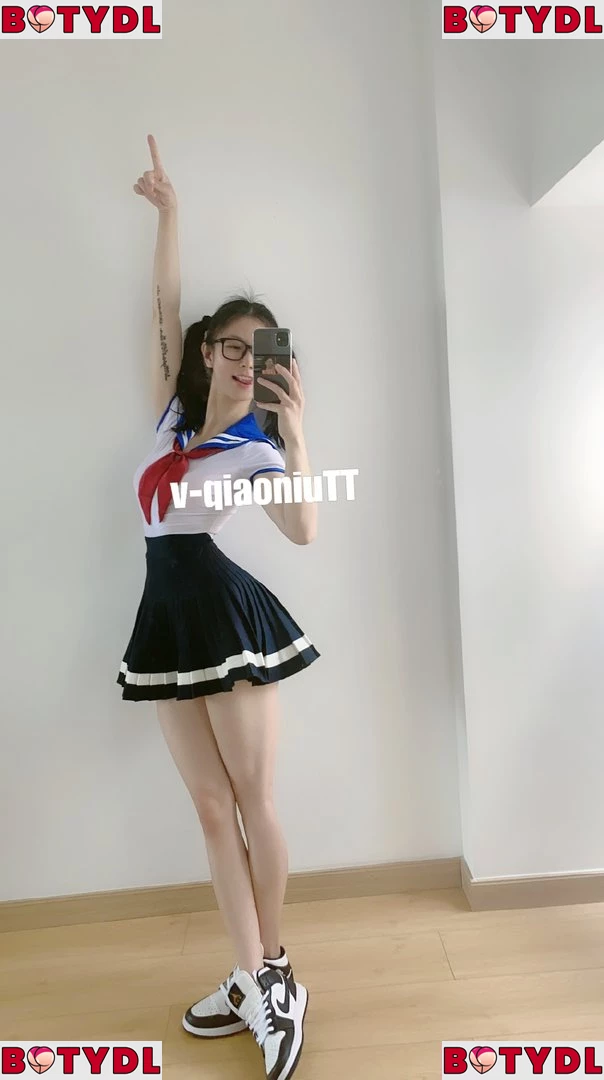 QiaoniuTT Onlyfans Photo Gallery 