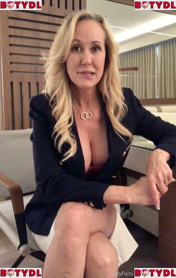 Brandi Love Onlyfans Photo Gallery 