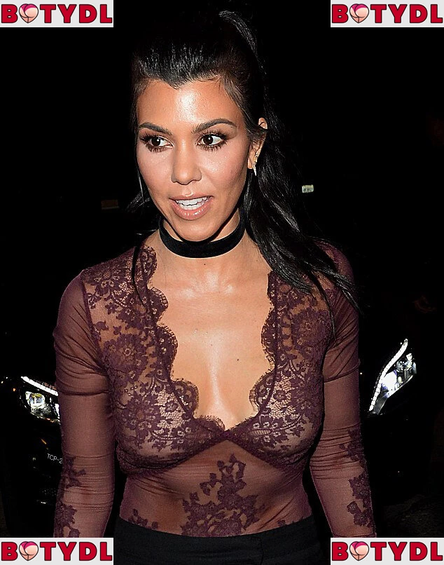 Kourtney Kardashian Onlyfans Photo Gallery 