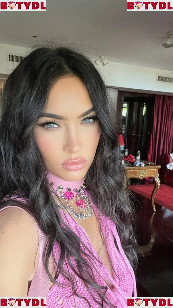 Megan Fox Onlyfans Photo Gallery 