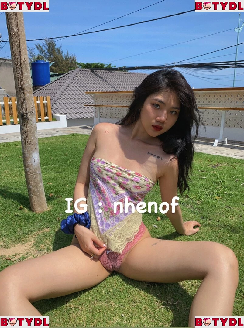 Thanh Nhen Onlyfans Photo Gallery 