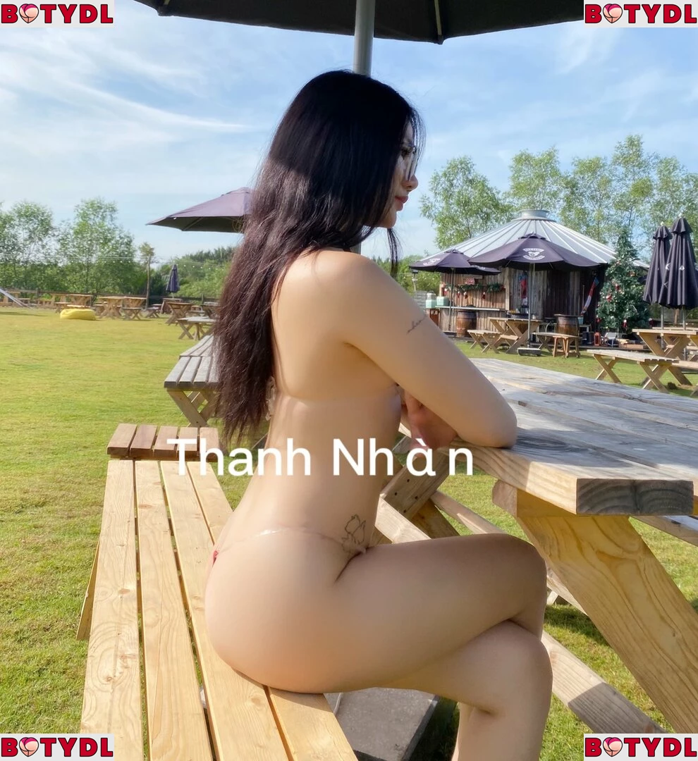 Thanh Nhen Onlyfans Photo Gallery 