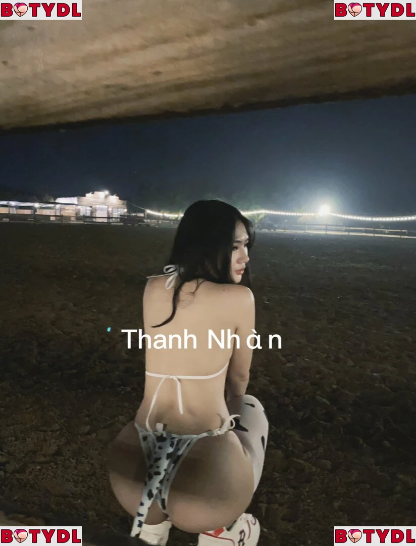 Thanh Nhen Onlyfans Photo Gallery 