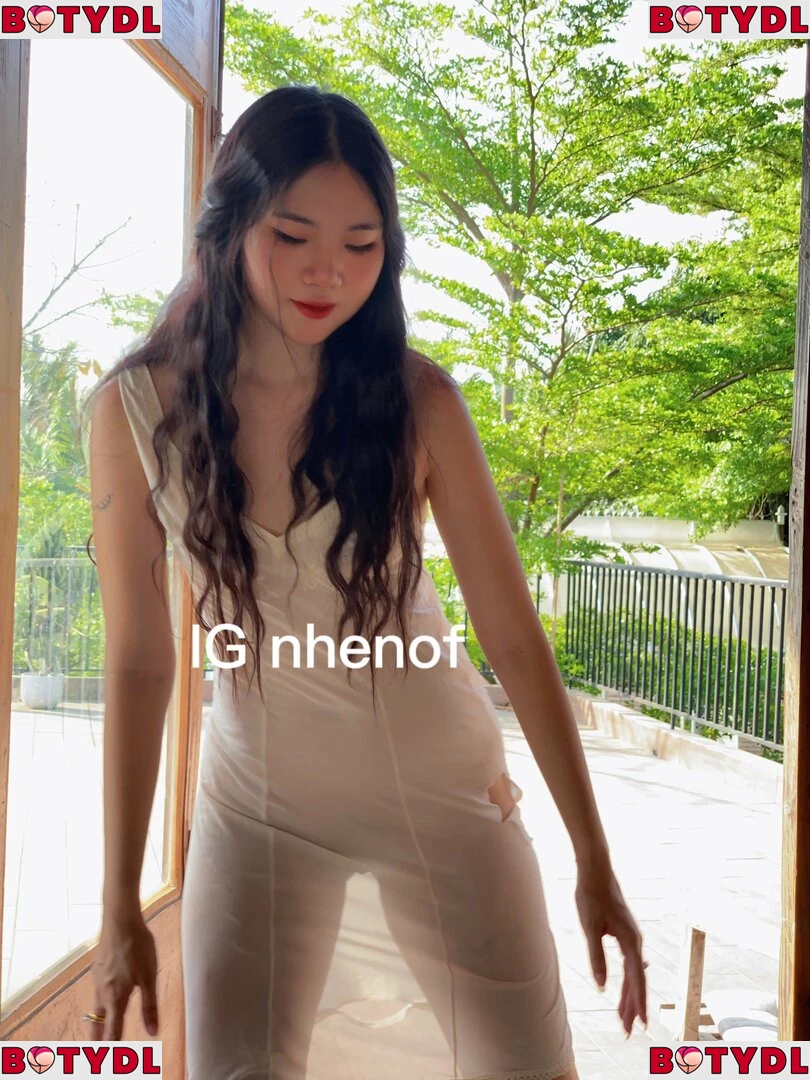 Thanh Nhen Onlyfans Photo Gallery 