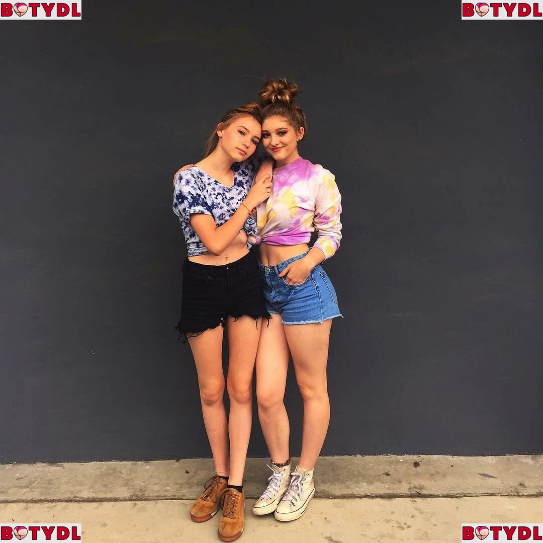 Willow Shields Onlyfans Photo Gallery 