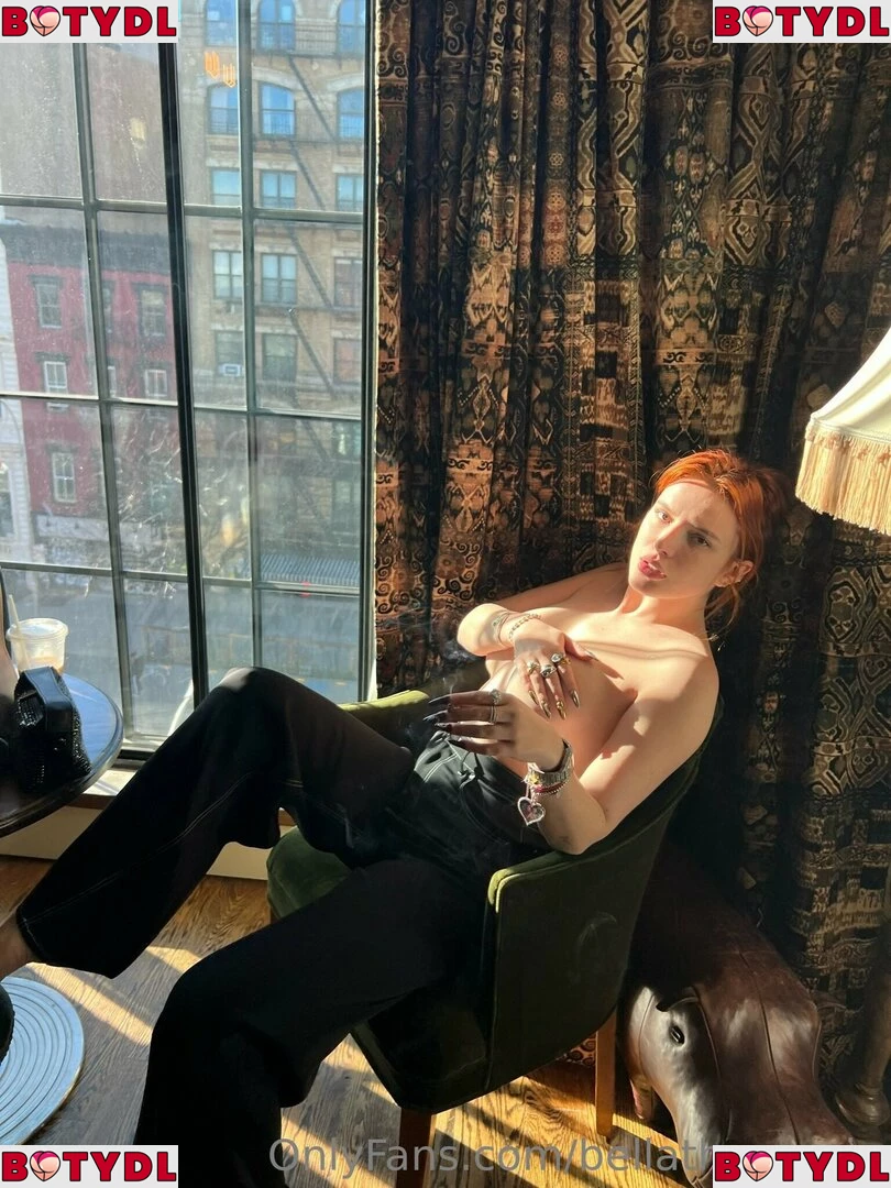 Bella Thorne Onlyfans Photo Gallery 