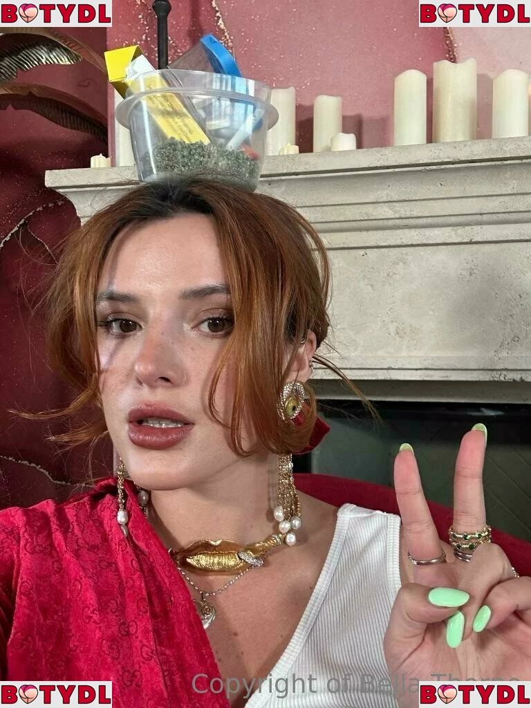 Bella Thorne Onlyfans Photo Gallery 