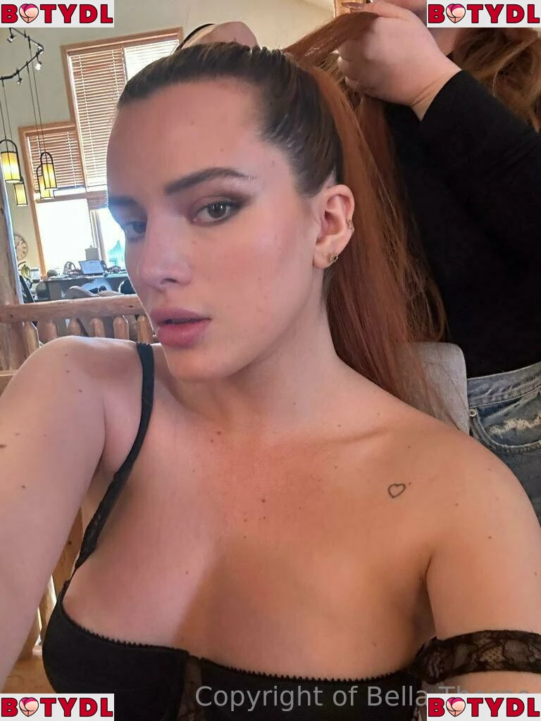 Bella Thorne Onlyfans Photo Gallery 