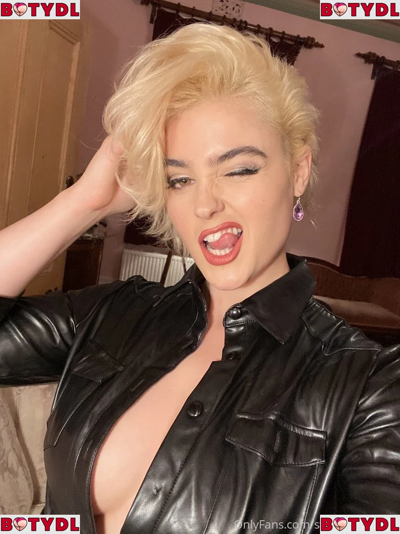 Stefania Ferrario Onlyfans Photo Gallery 