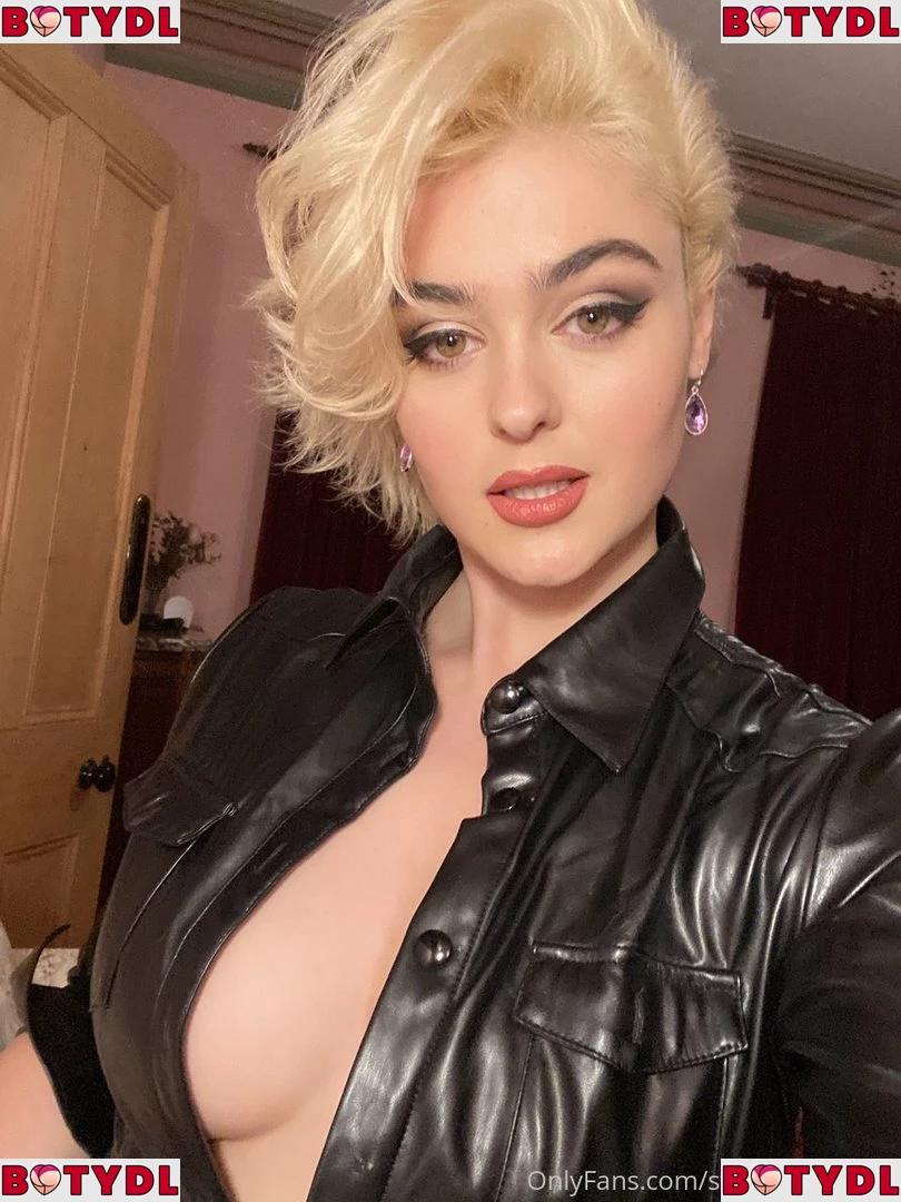 Stefania Ferrario Onlyfans Photo Gallery 