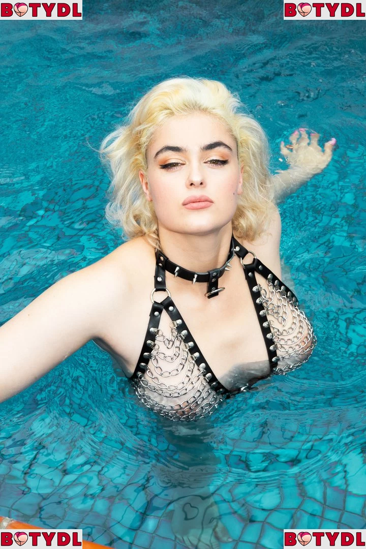 Stefania Ferrario Onlyfans Photo Gallery 