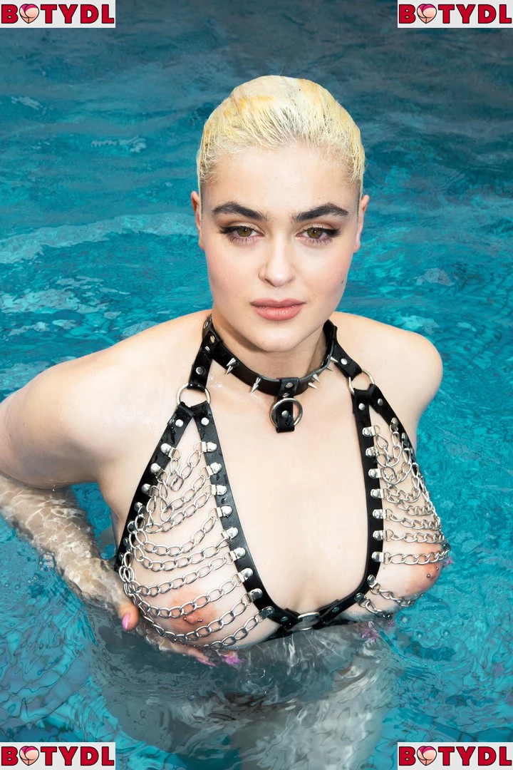 Stefania Ferrario Onlyfans Photo Gallery 