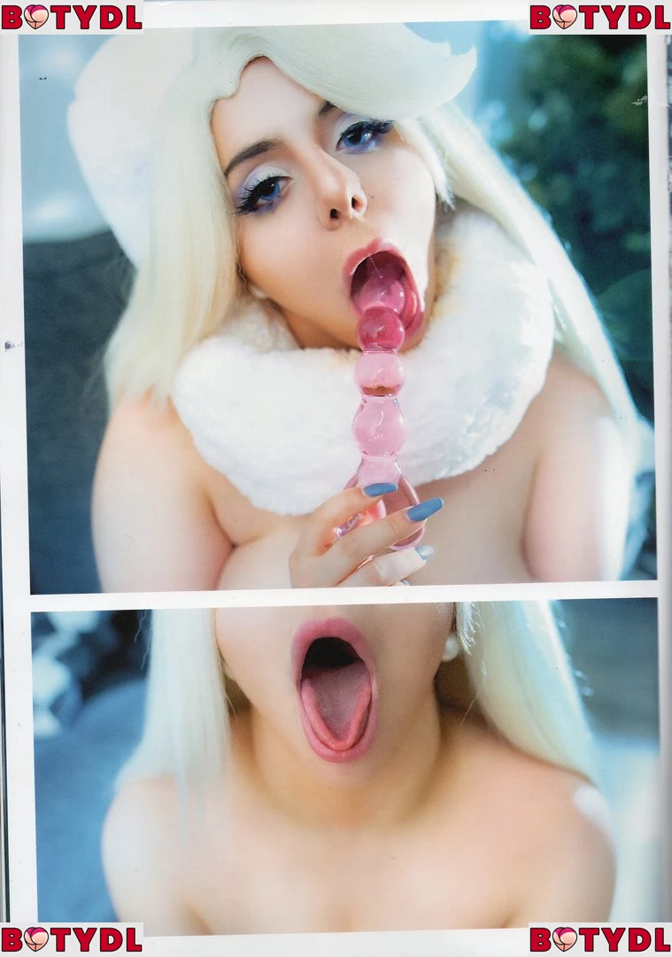 Momokun Onlyfans Photo Gallery 