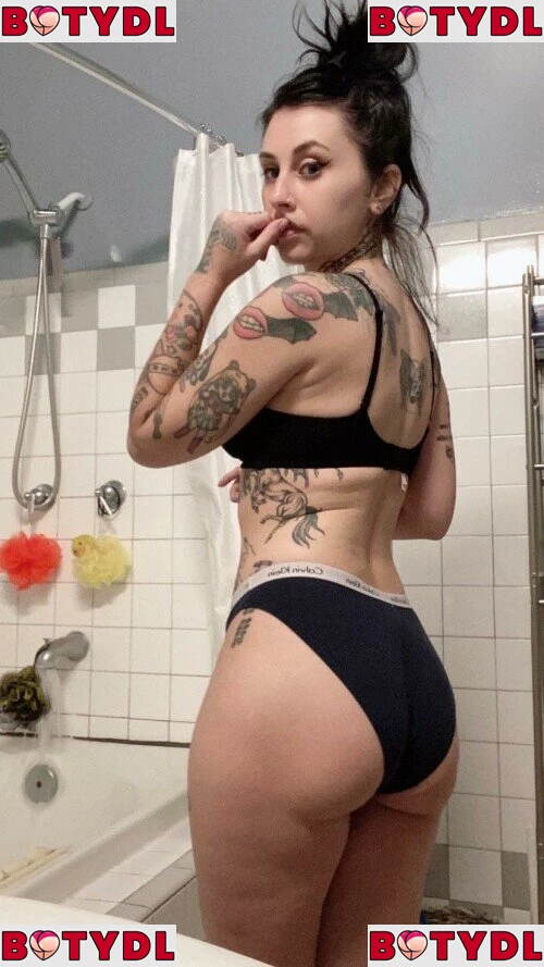 Kreayshawn Onlyfans Photo Gallery 