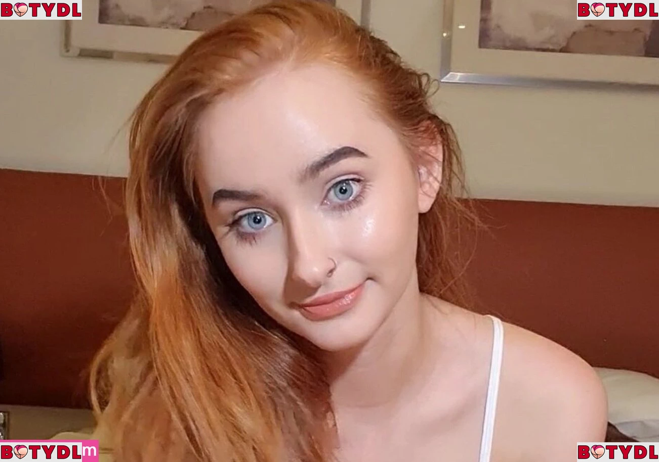 Sophie Turner Onlyfans Photo Gallery 