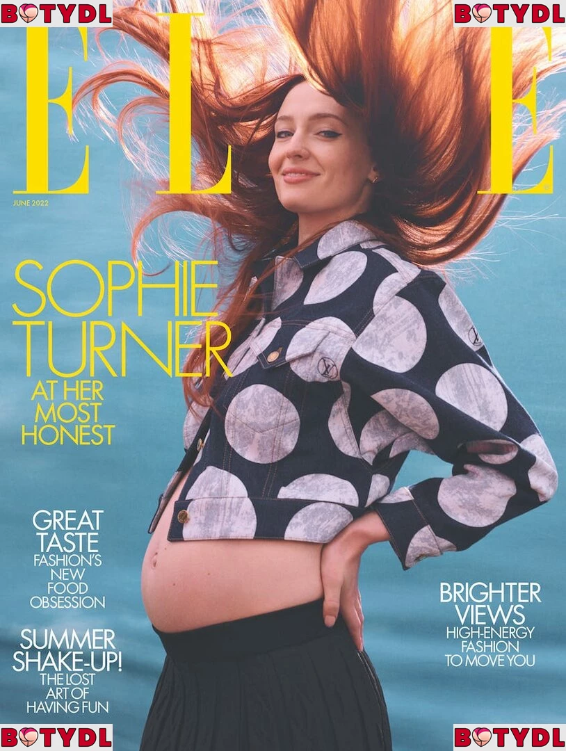 Sophie Turner Onlyfans Photo Gallery 