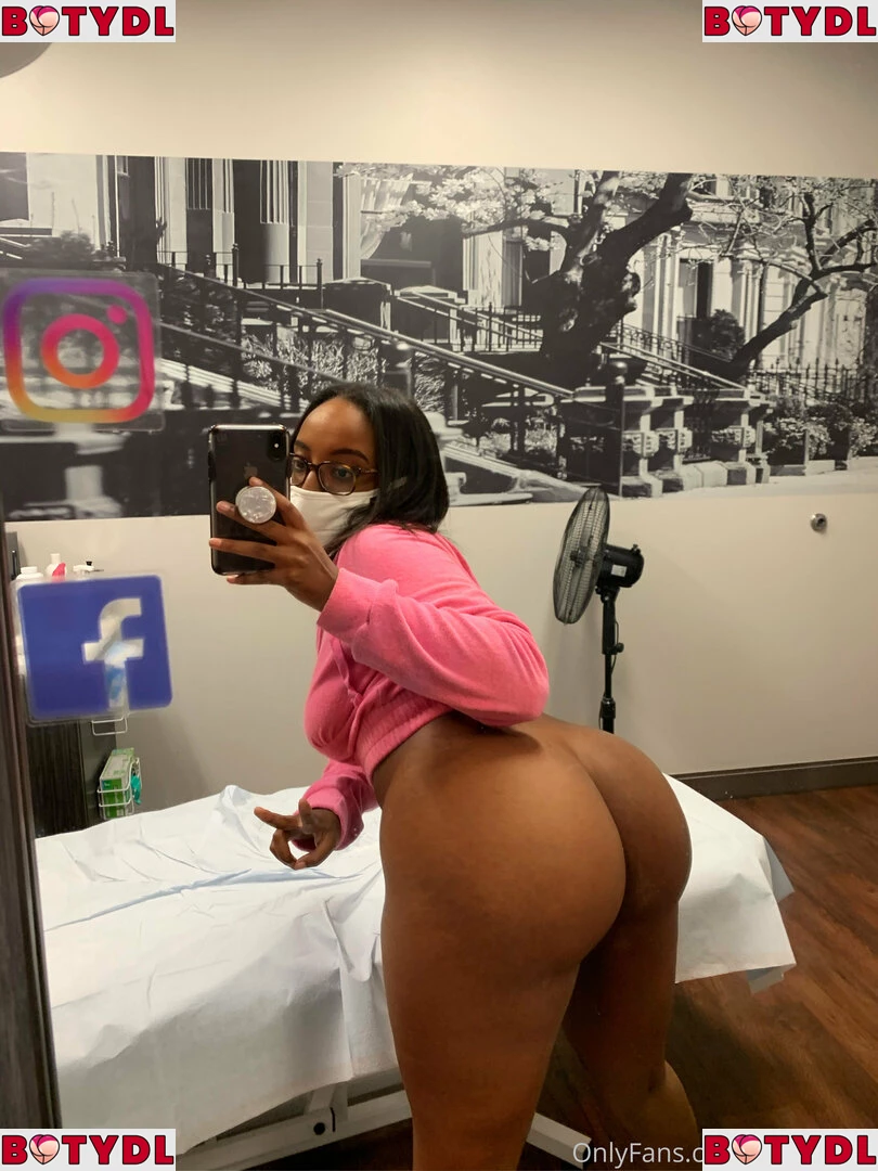 missusblu Onlyfans Photo Gallery 