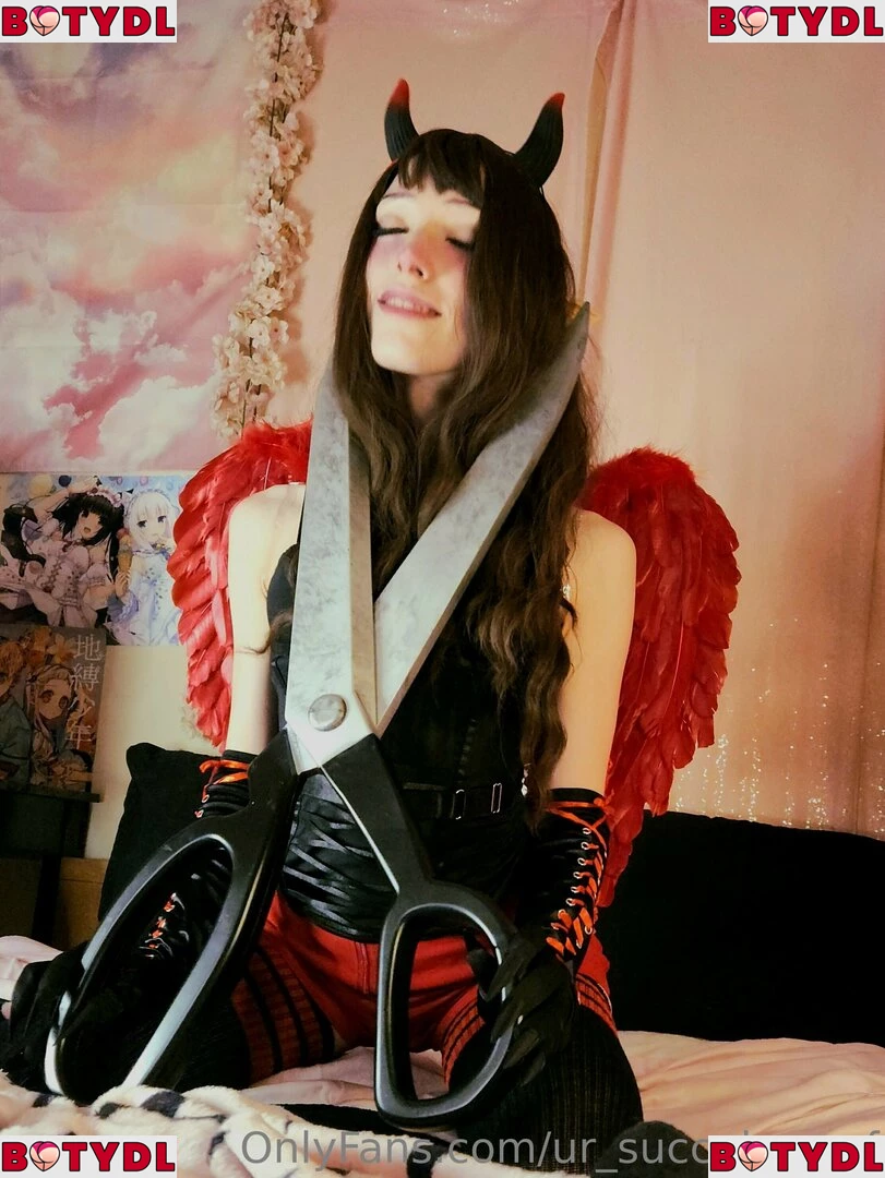 ur_succubus_gf Onlyfans Photo Gallery 