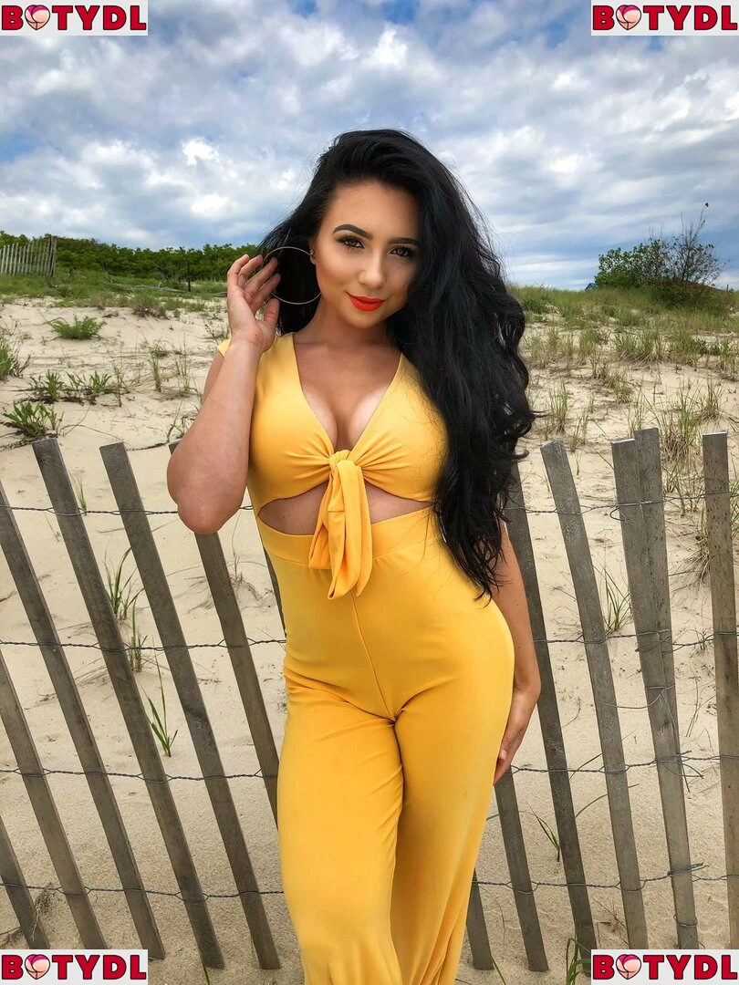 Ashley Nocera Onlyfans Photo Gallery 