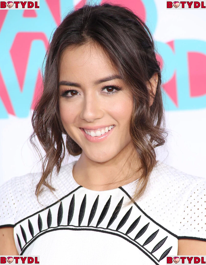 Chloe Bennet Onlyfans Photo Gallery 