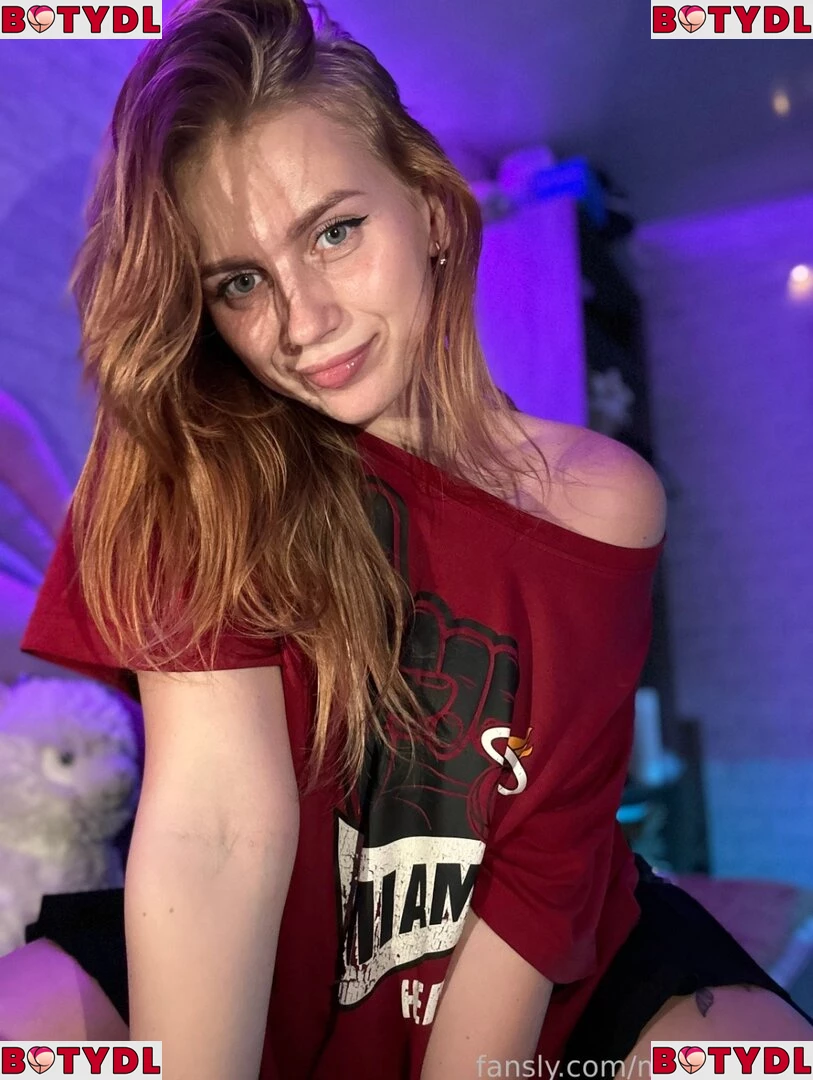 Yuliya Fox Onlyfans Photo Gallery 