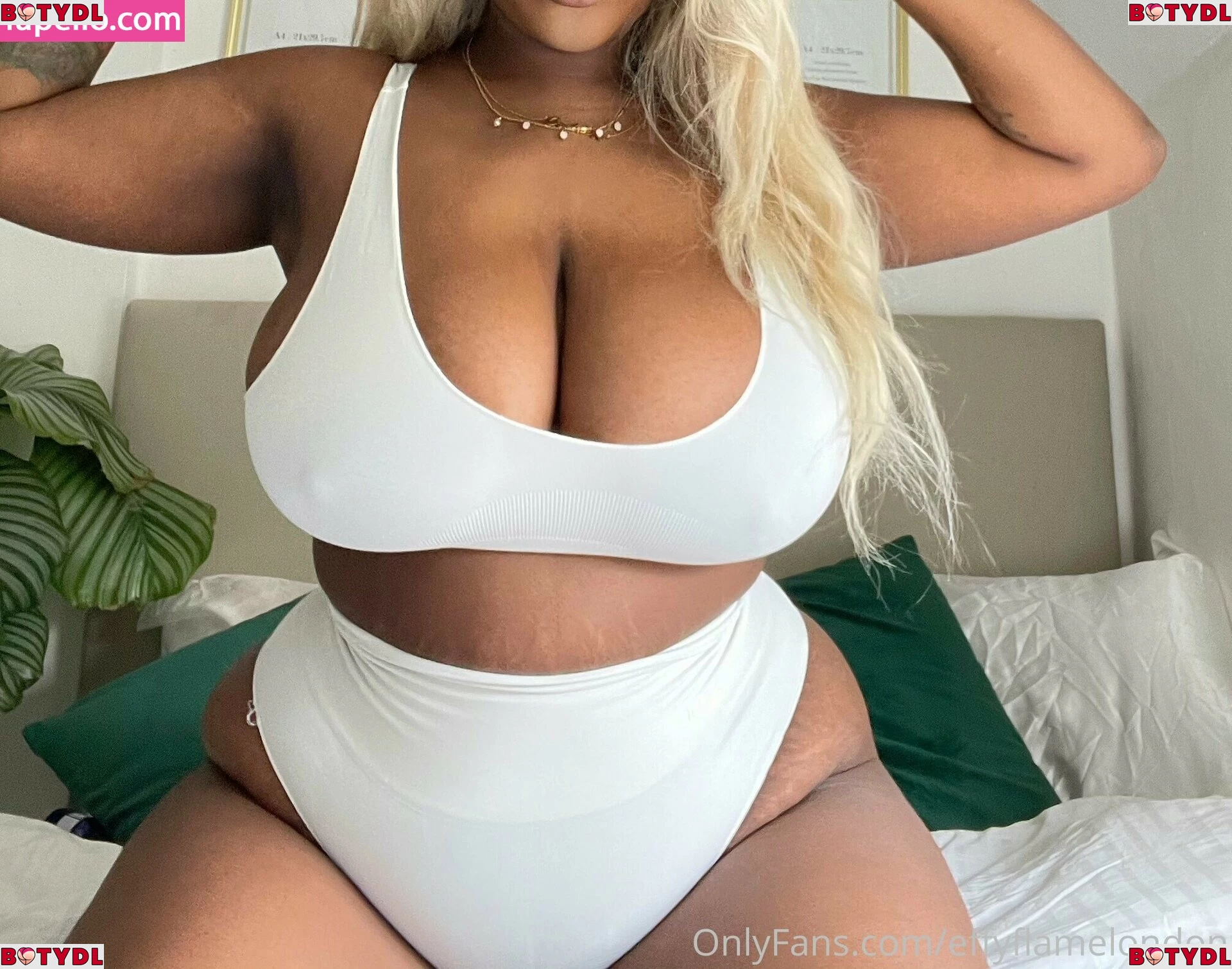 Effy Flame Onlyfans Photo Gallery 