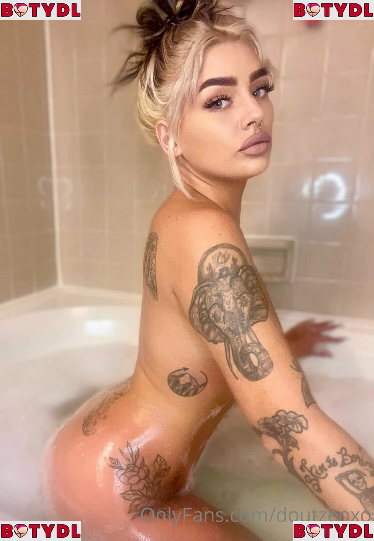 doutzenxo Onlyfans Photo Gallery 