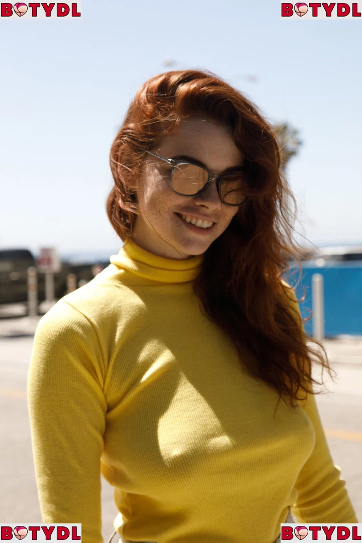 Sabrina Lynn Onlyfans Photo Gallery 