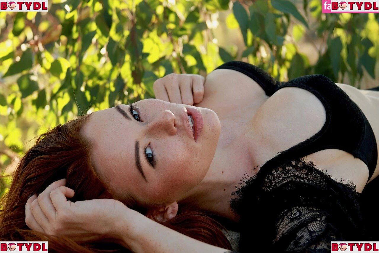 Sabrina Lynn Onlyfans Photo Gallery 