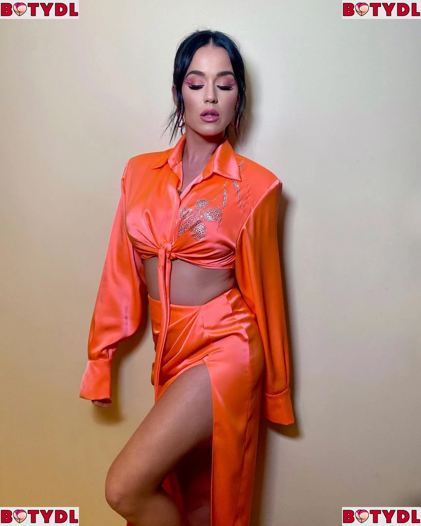 Katy Perry Onlyfans Photo Gallery 