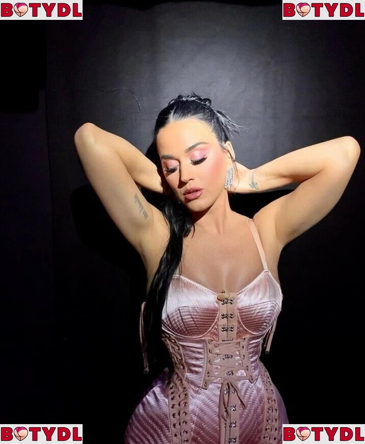 Katy Perry Onlyfans Photo Gallery 