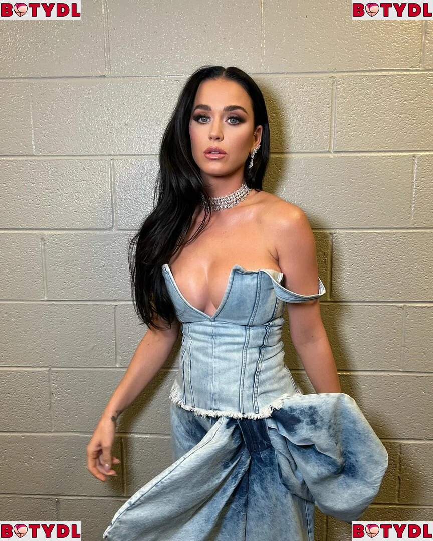 Katy Perry Onlyfans Photo Gallery 