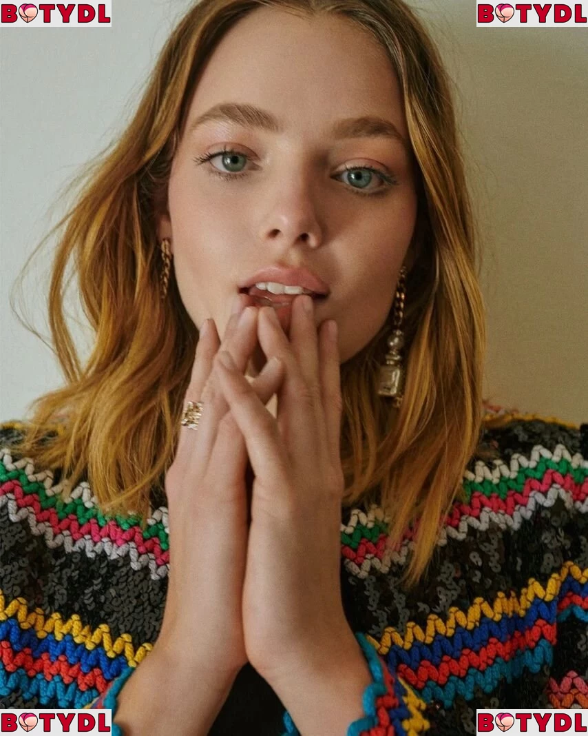 Kristine Froseth Onlyfans Photo Gallery 