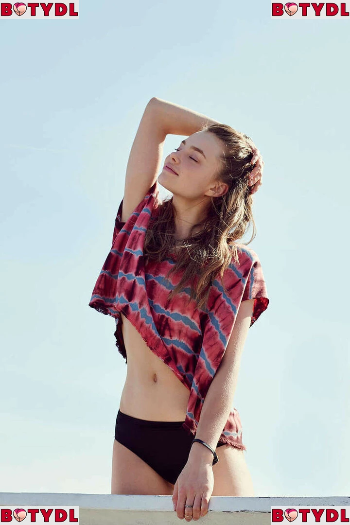 Kristine Froseth Onlyfans Photo Gallery 