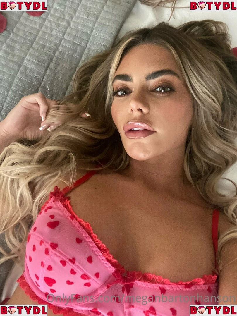 Megan Barton Hanson Onlyfans Photo Gallery 