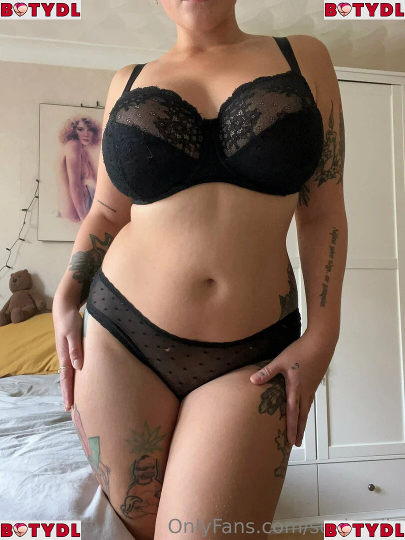 Sophoulla Onlyfans Photo Gallery 